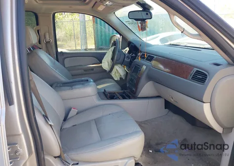 2007 Chevrolet Tahoe Ltz из США, поврежденный, VIN 1GNFK13007J358815